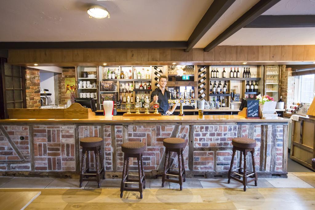 The Anvil Inn Blandford Forum Exterior foto