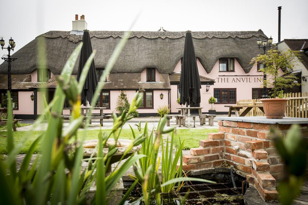 The Anvil Inn Blandford Forum Exterior foto