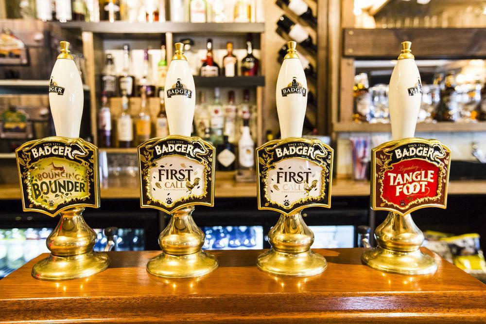 The Anvil Inn Blandford Forum Exterior foto